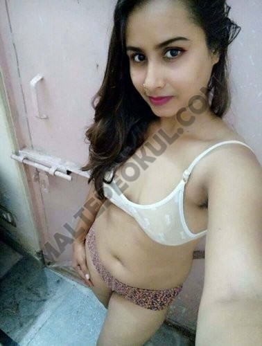 Ufak Göbüşlü Kürt Escort Ruth!