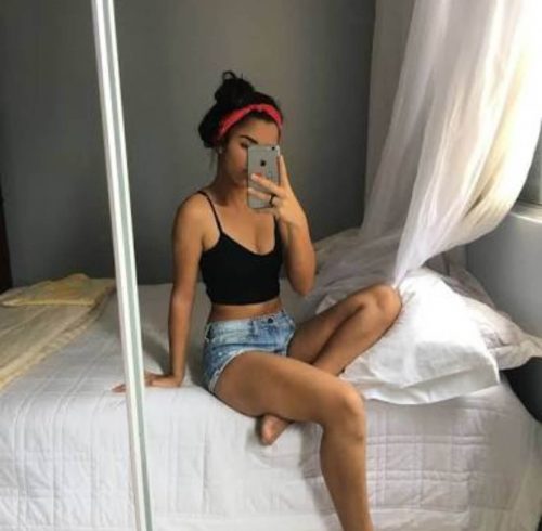 Altunizade Grup Yapan Cılız Escort Bayan Elçin