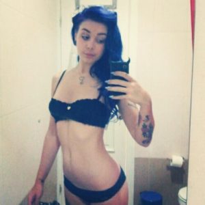 Altunizade Otomobilde Cimcif Yapan Partner Escort Bayan Hesna