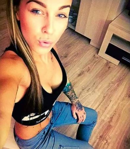 Altunizade Arkadan Veren Talebe Anal Escort Bayan Figen